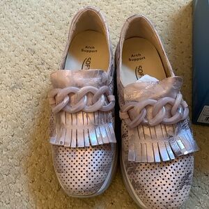 Pink camo soft waves